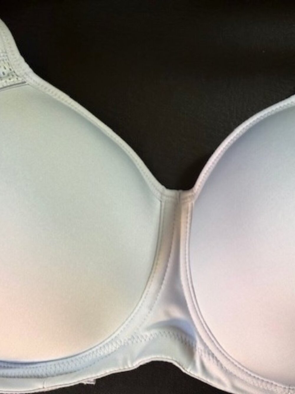 Wacoal 38DD Light Gray Underwire Sport Bra